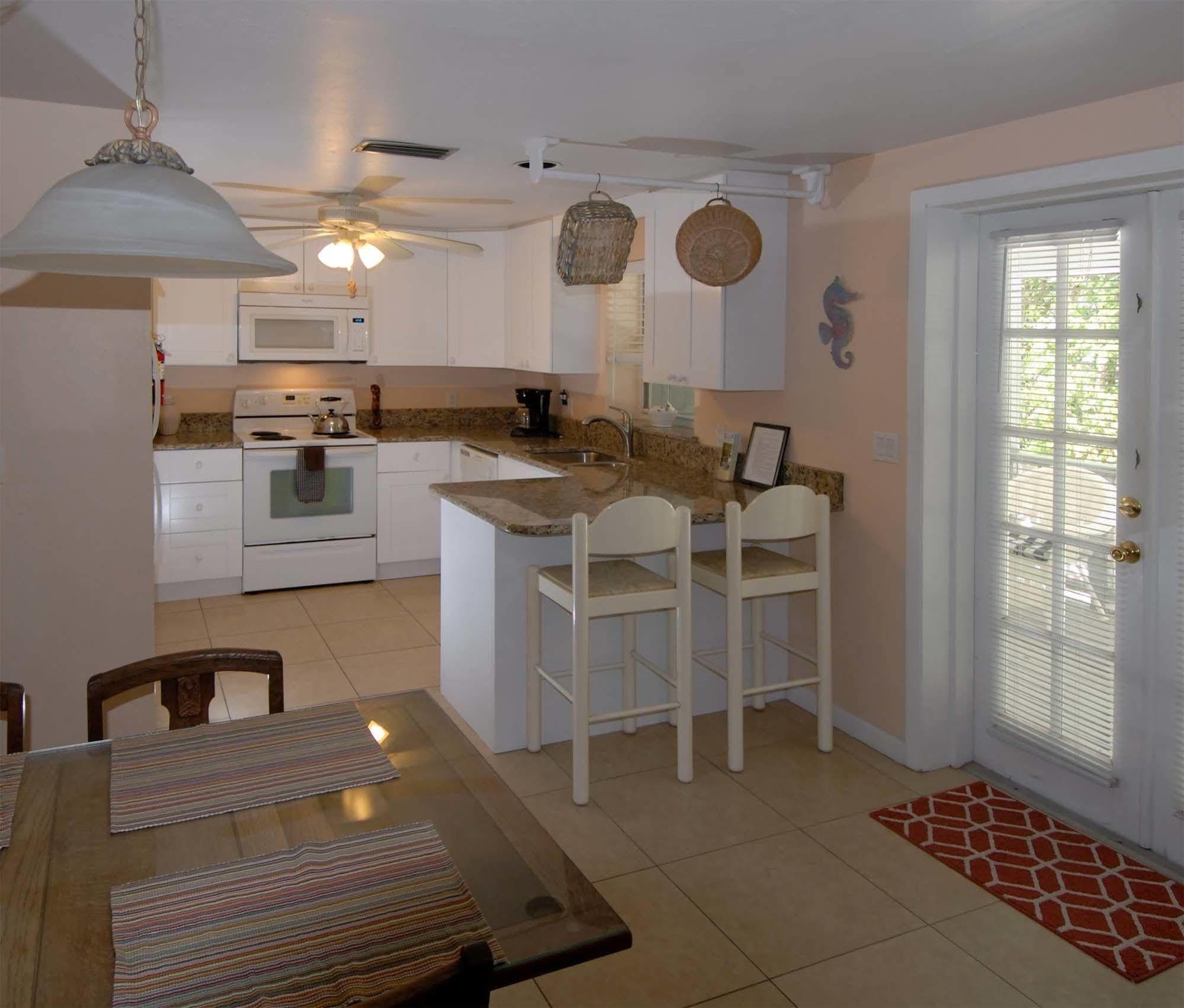 Seahorse Cottages - Adults Only Sanibel Εξωτερικό φωτογραφία