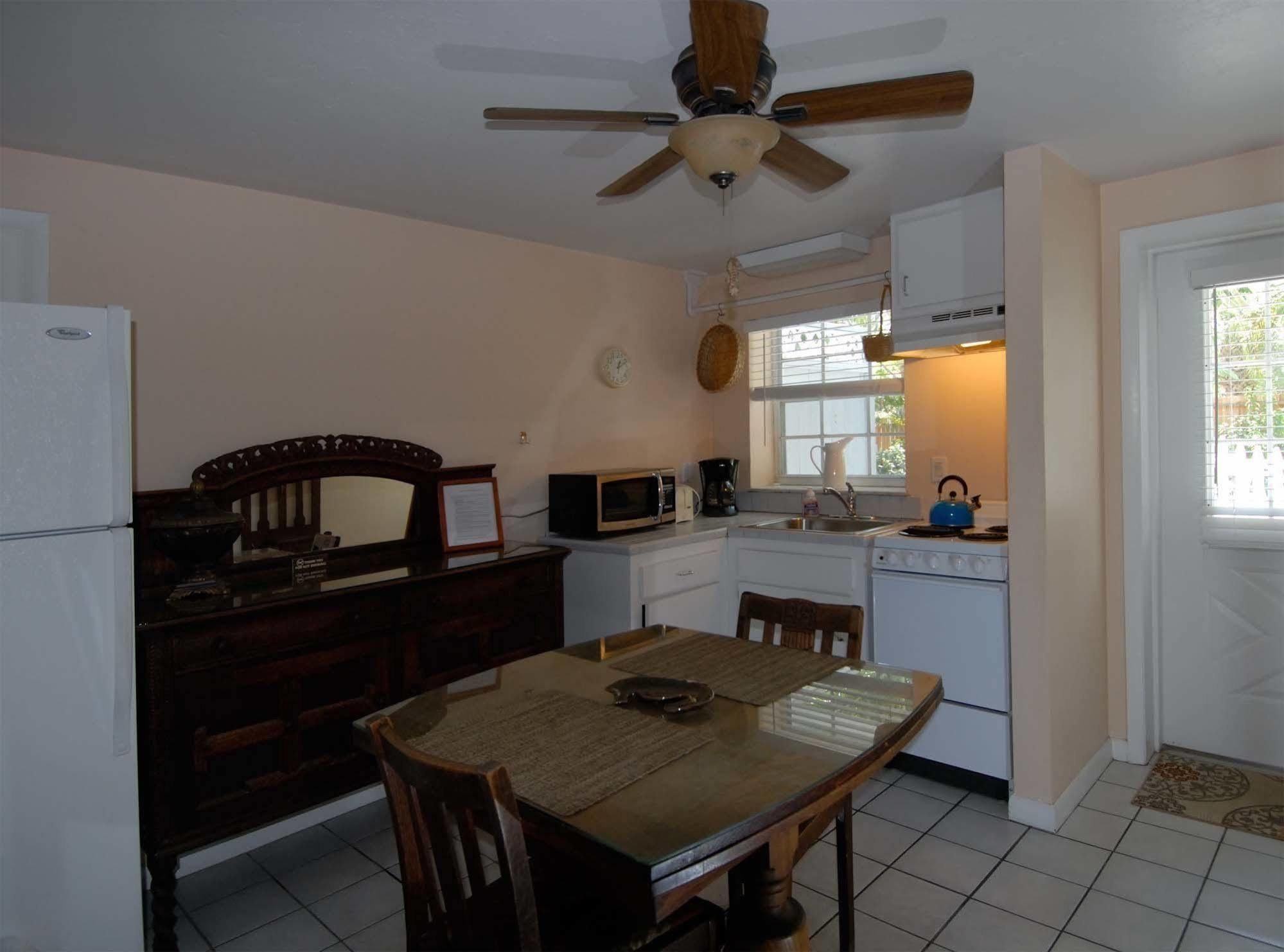 Seahorse Cottages - Adults Only Sanibel Εξωτερικό φωτογραφία